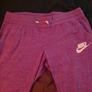 Women’s Nike Crop joggers